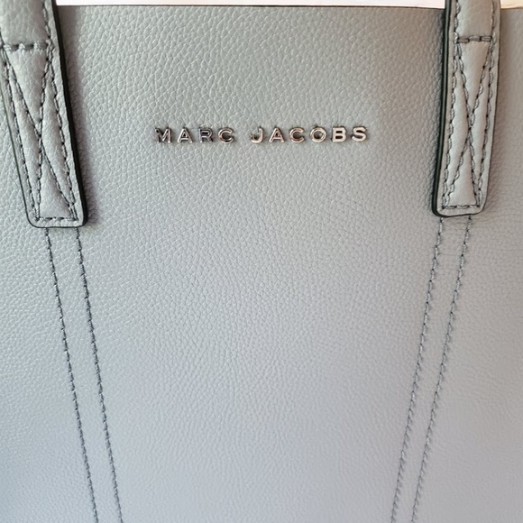 π₯ππ₯ NWT Authentic Marc Jacobs Repeat Tote - Picture 2 of 8